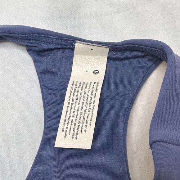 Lululemon Women’s Buttery Soft Size 6 Sports Bra - Picture 4 of 4